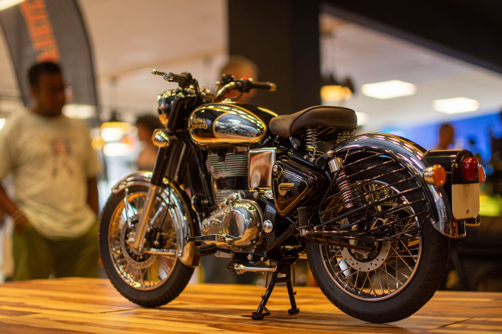 Royal Enfield CTMotors Lumen Studios Madagascar Couverture photo et vidéo