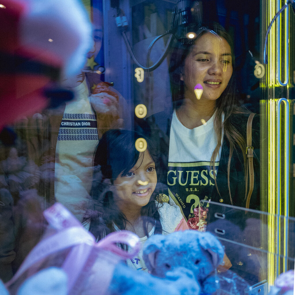 Tana Water Front magie de Noël Lumen Studios Madagascar